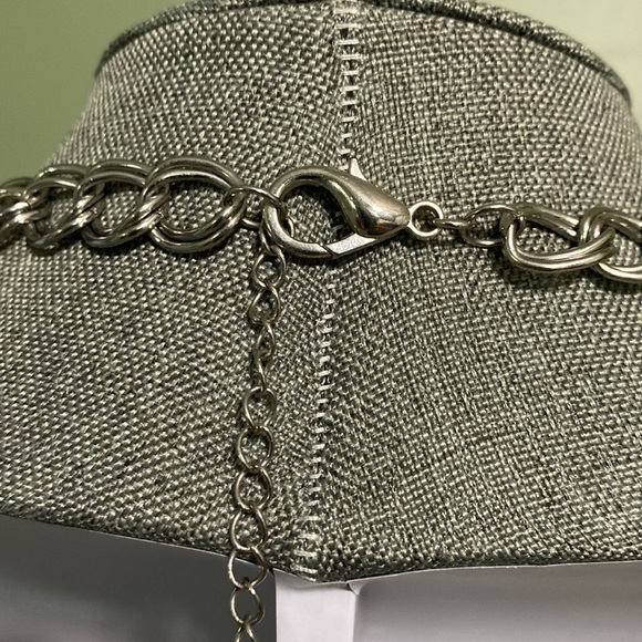 Statement Rhinestone Chain Necklace - Picture 2 of 3